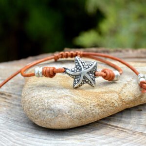 Bracelet réglable en cuir avec étoile de mer en zamak argenté