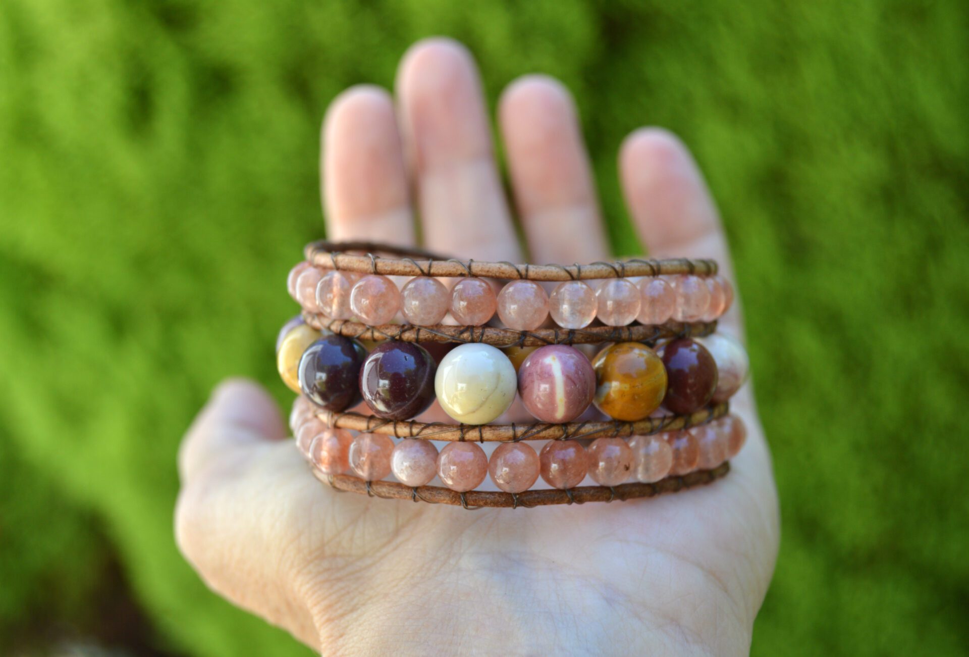 Natural beads wide bracelet - Doce Cuentas